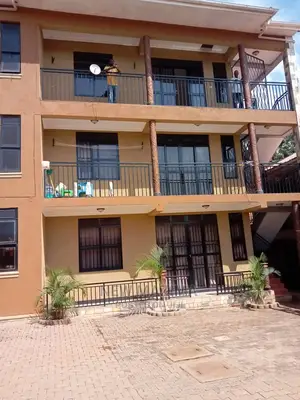 8bdrm Block of Flats in Najjanankumbi, Division a for Sale