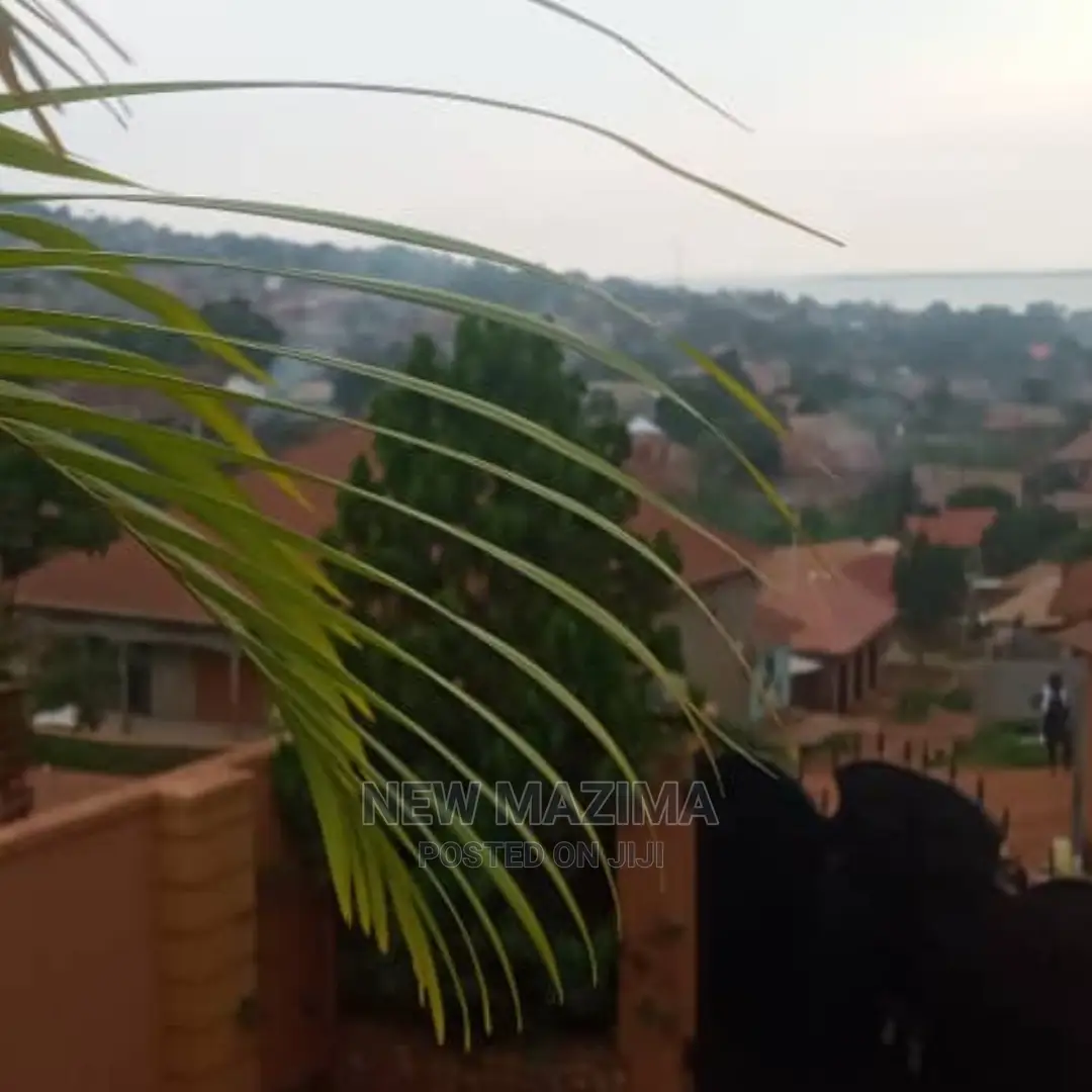 3bdrm House in Namasuba Ndejje, Division a for Sale