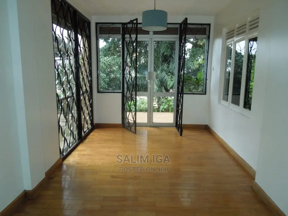 3bdrm Duplex in Kololo Property, Central Division for Rent