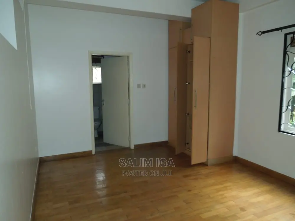 3bdrm Duplex in Kololo Property, Central Division for Rent