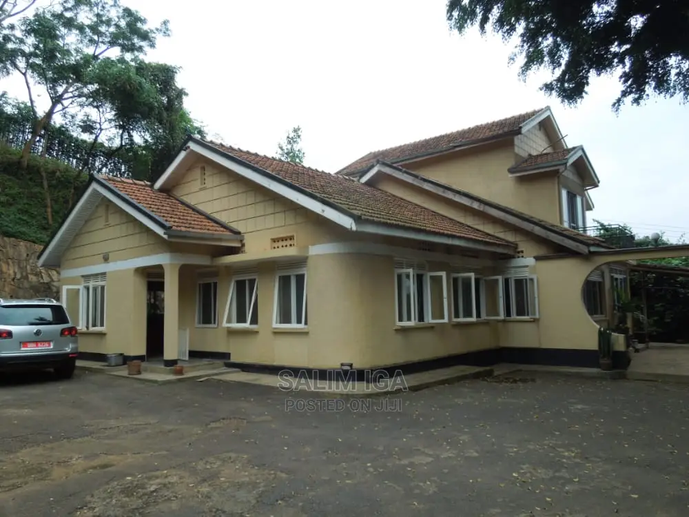 3bdrm Duplex in Kololo Property, Central Division for Rent