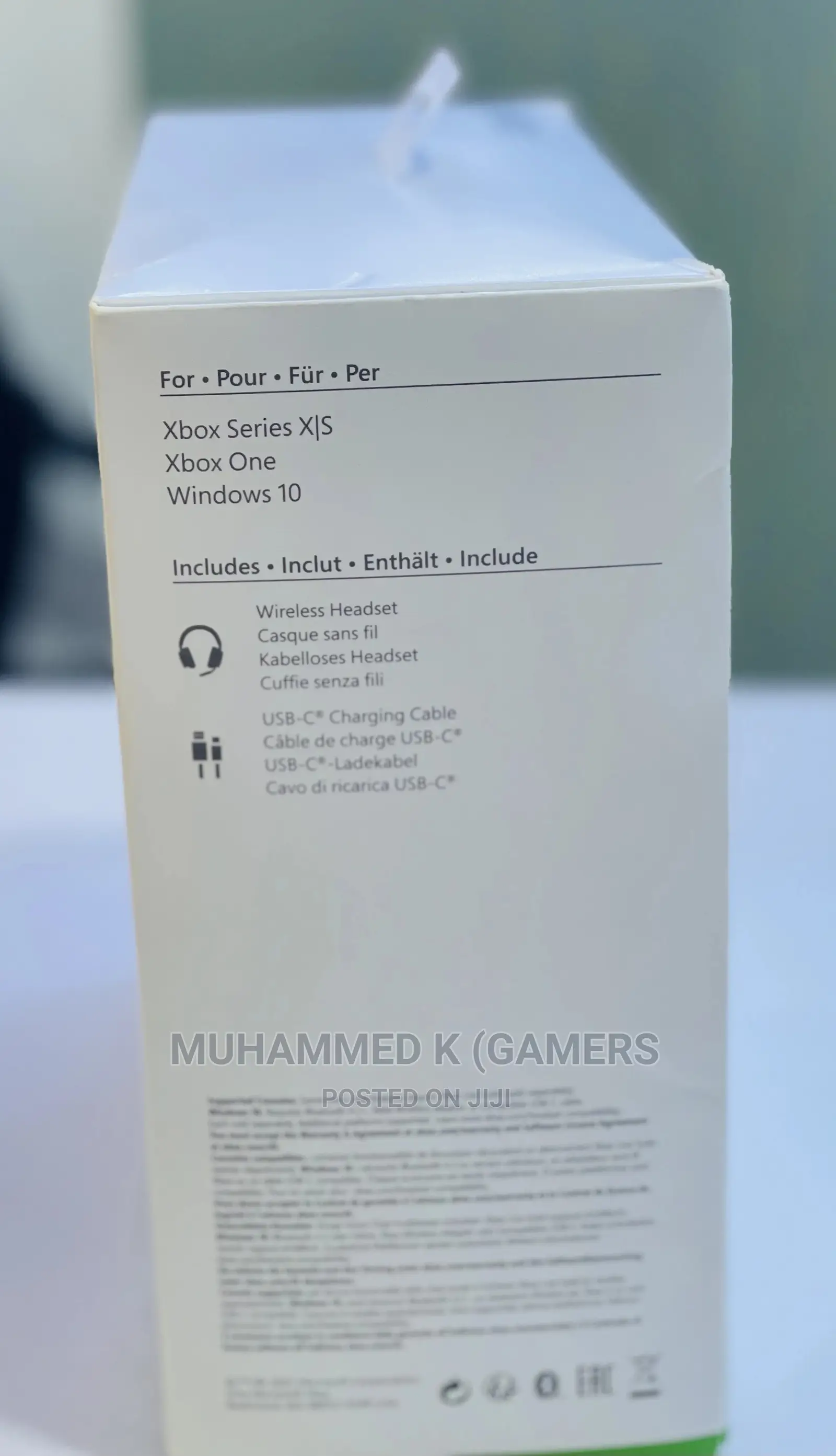 Xbox Wireless Headphones-Used