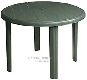 Plastic Round Table Brand New