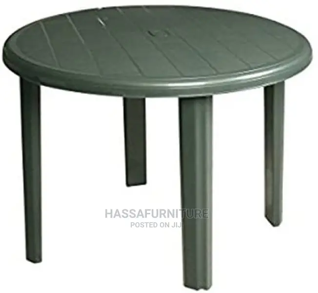 Plastic Round Table Brand New