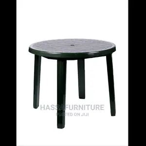 Plastic Round Table Brand New