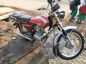 Senke SK125-3A 2018 Red