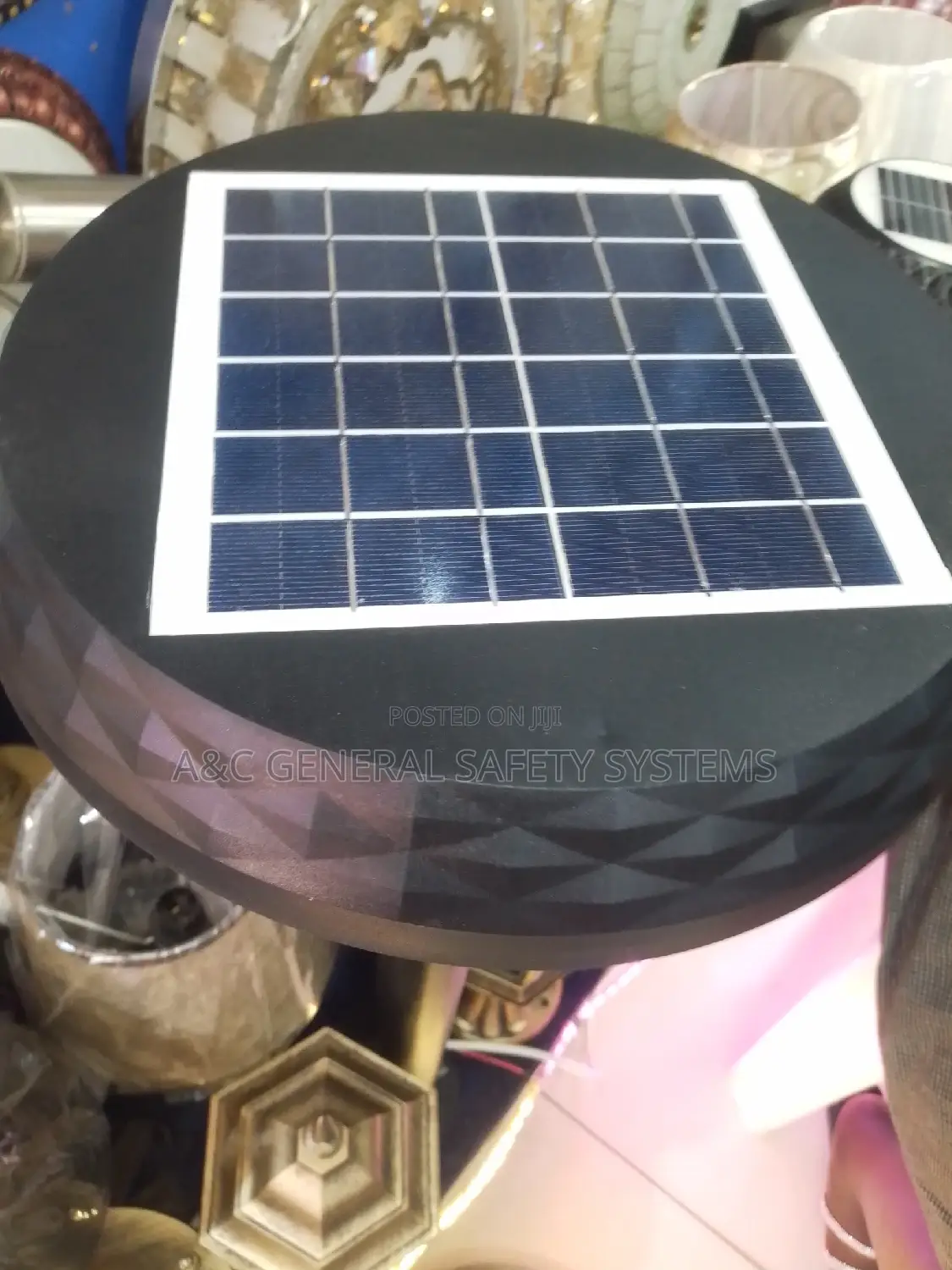 Automatic On/Off Solar Garden Lights Durable and Reliable