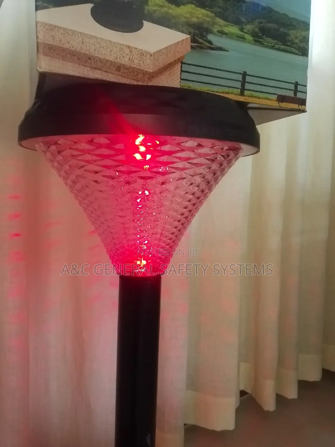 Automatic On/Off Solar Garden Lights Durable and Reliable