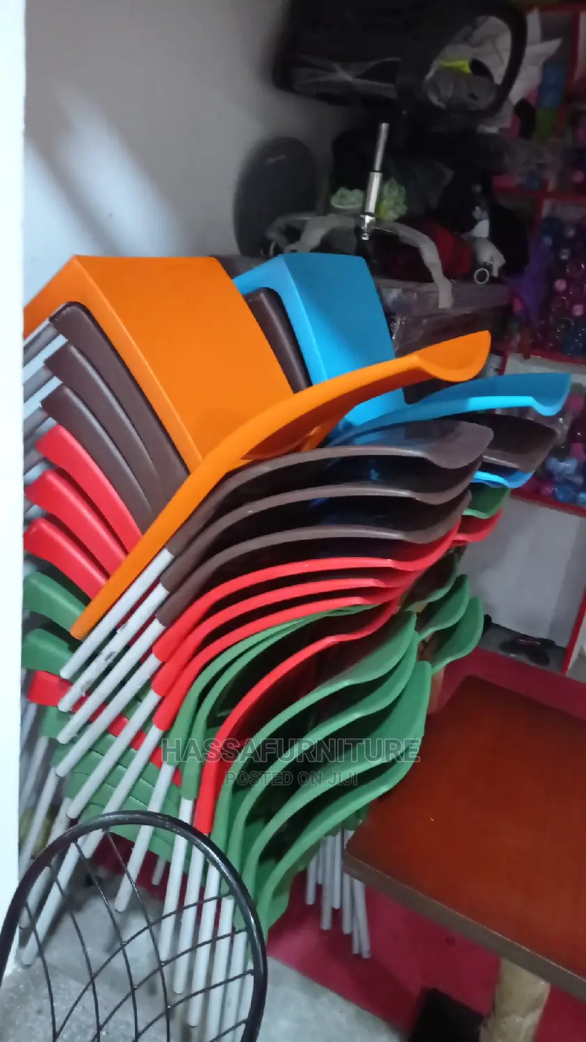 Armless Plastic Chairs