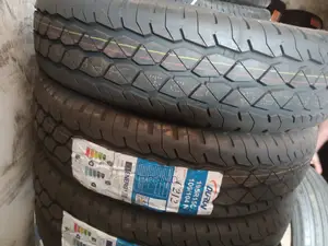 195R15C Mudterrain Tire