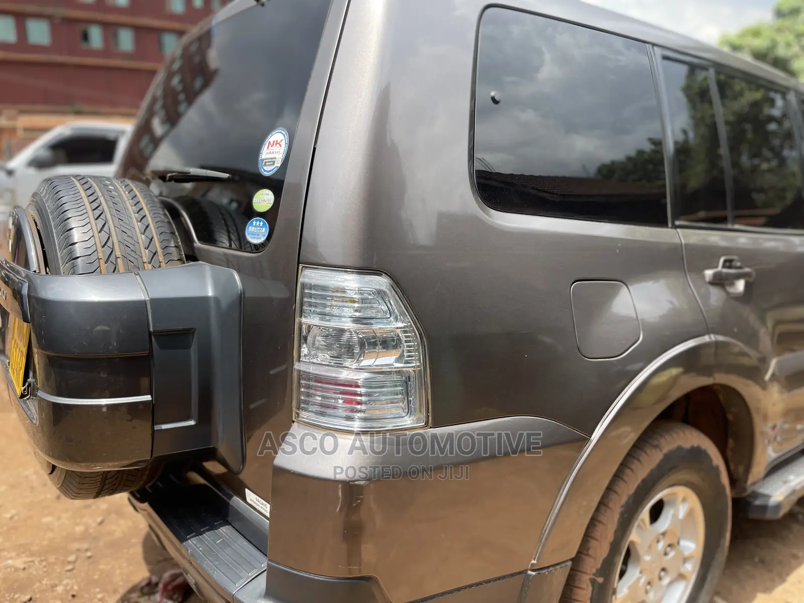 Mitsubishi Pajero Key Programming, Copying Casing Renewal