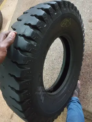 700-15 CEAT Used in Good Condition