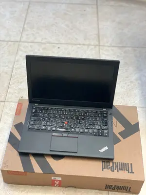 Laptop Lenovo ThinkPad X250 4GB Intel Core I5 HDD 500GB