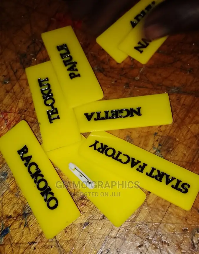 Tags Yellow.
