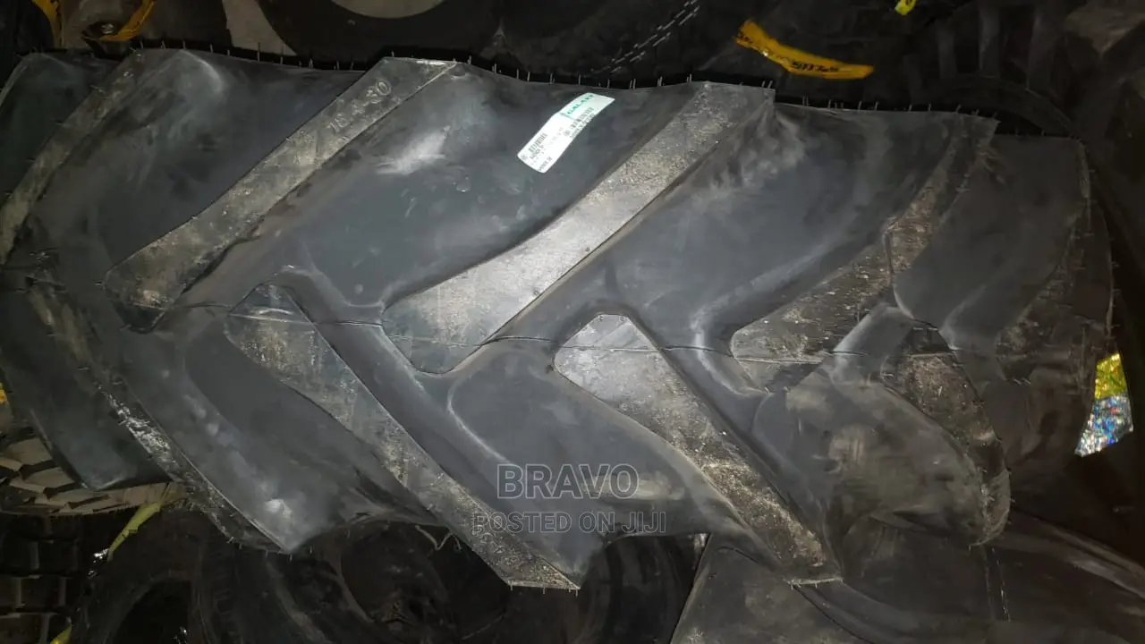18.4 by 30 Tractor Tire Heavy Duty