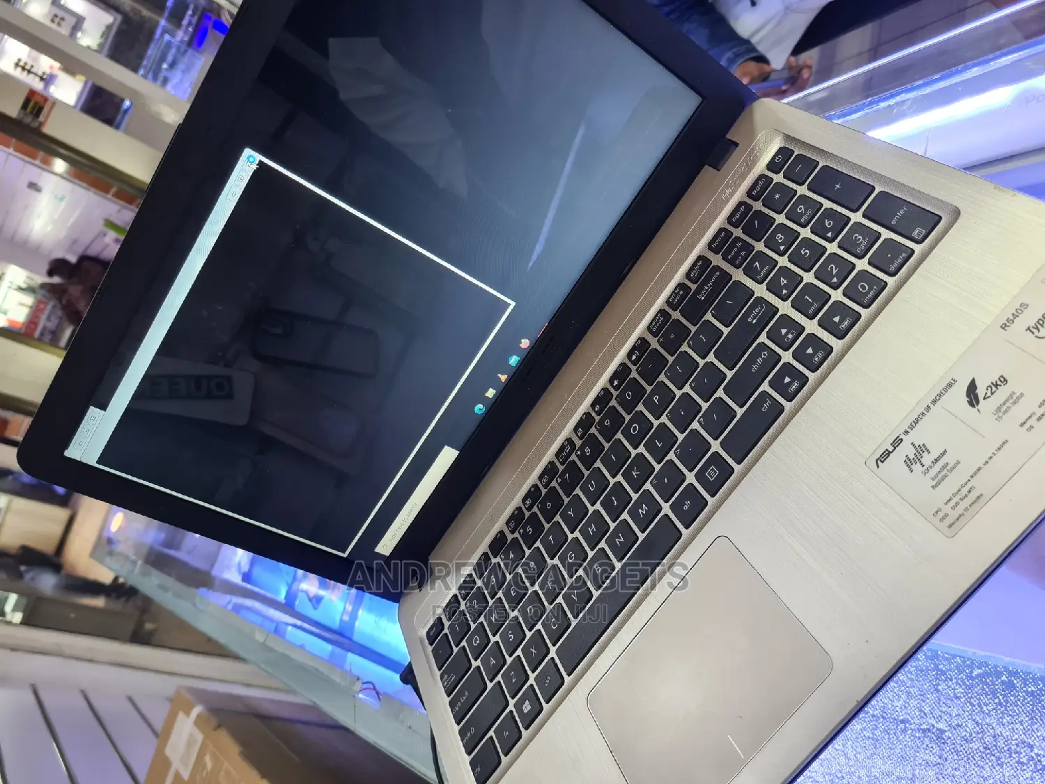 Laptop Asus A52JT 4GB AMD HDD 500GB
