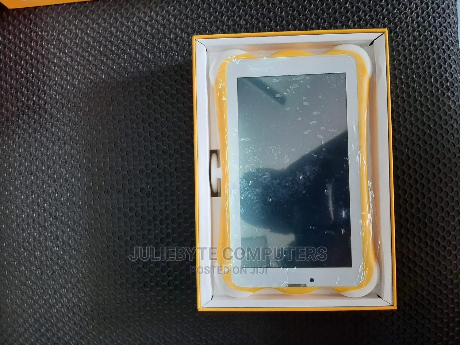 New iTouch X702 32 GB