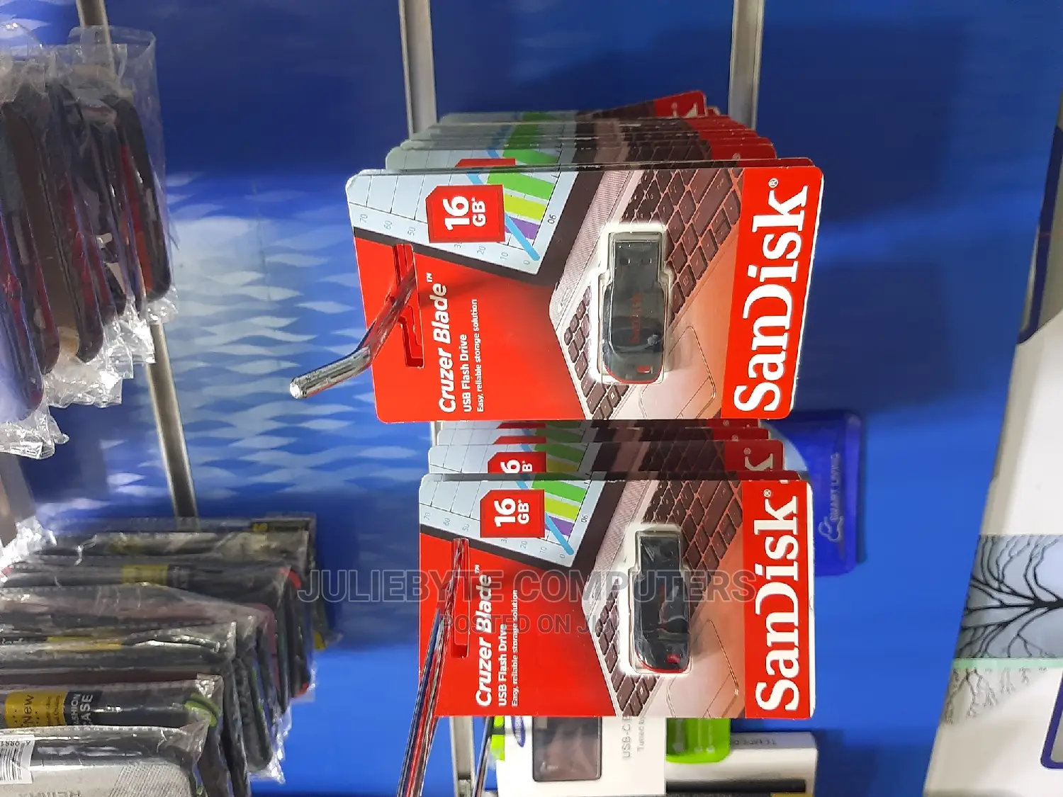 16gb Sandisk Flash Drives