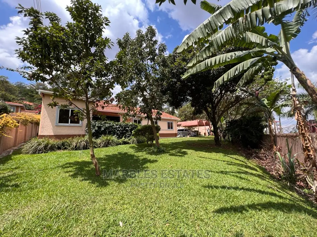 4bdrm Bungalow in Mbuya, Central Division for Rent