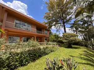 3bdrm House in Mbuya, Central Division for Rent