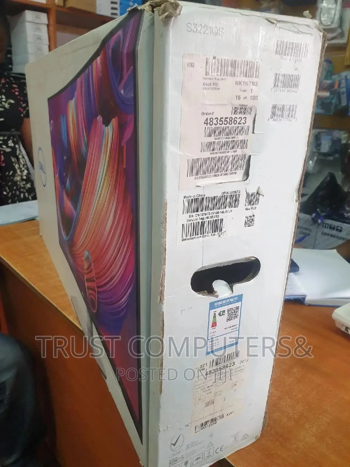 Dell 32inch Curved S3221QS Monitor