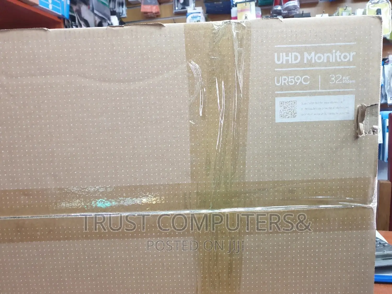Samsung 32inch UR59C Curved Monitor