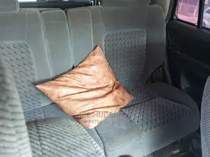 Honda CR-V 2000 White
