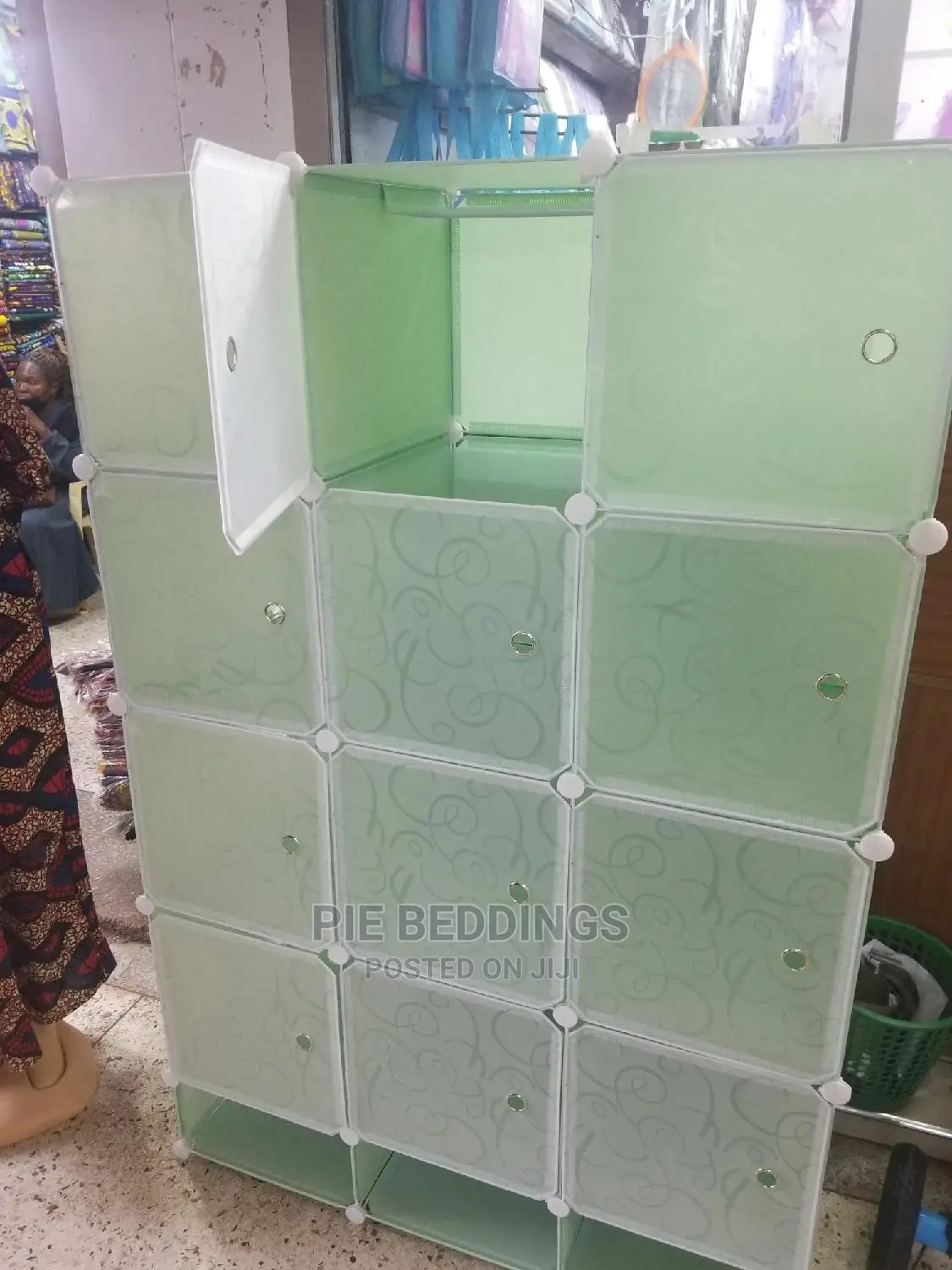 3 Column Plastic Wardrobe / Closet