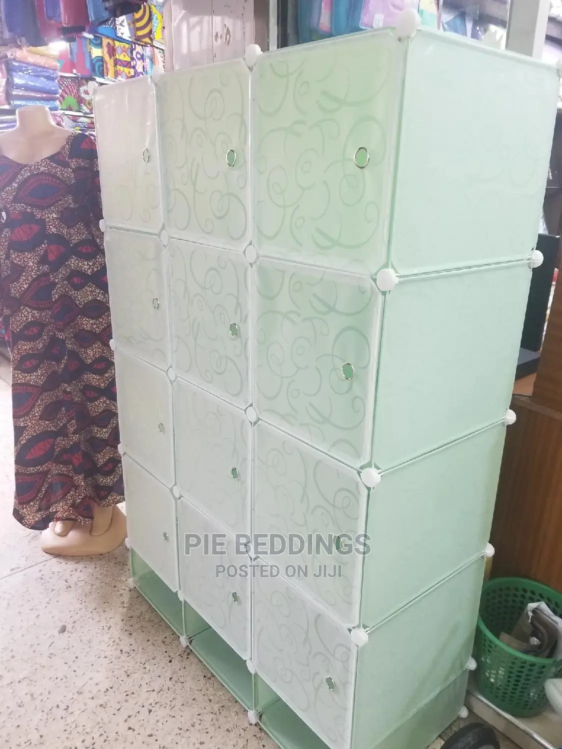 3 Column Plastic Wardrobe / Closet