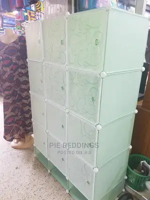 3 Column Plastic Wardrobe / Closet