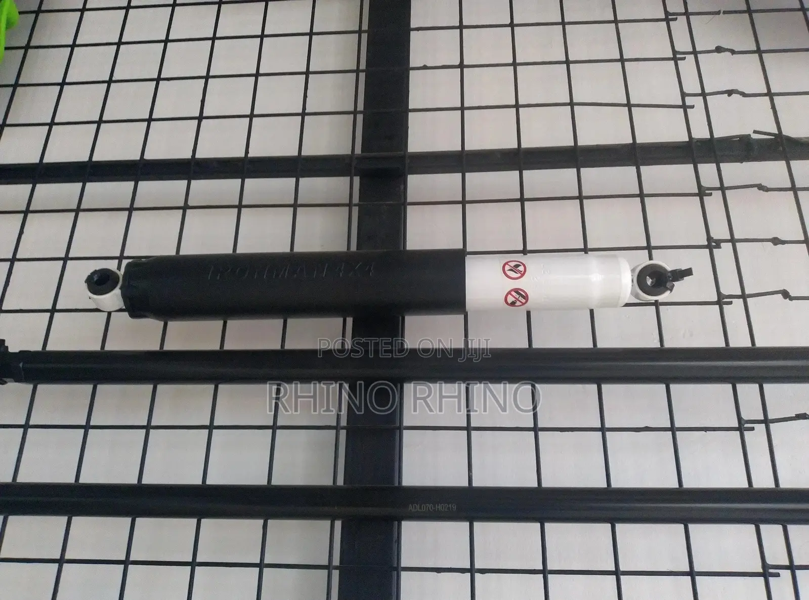 Front Steering Damper (Landcruiser 71-79 Series)