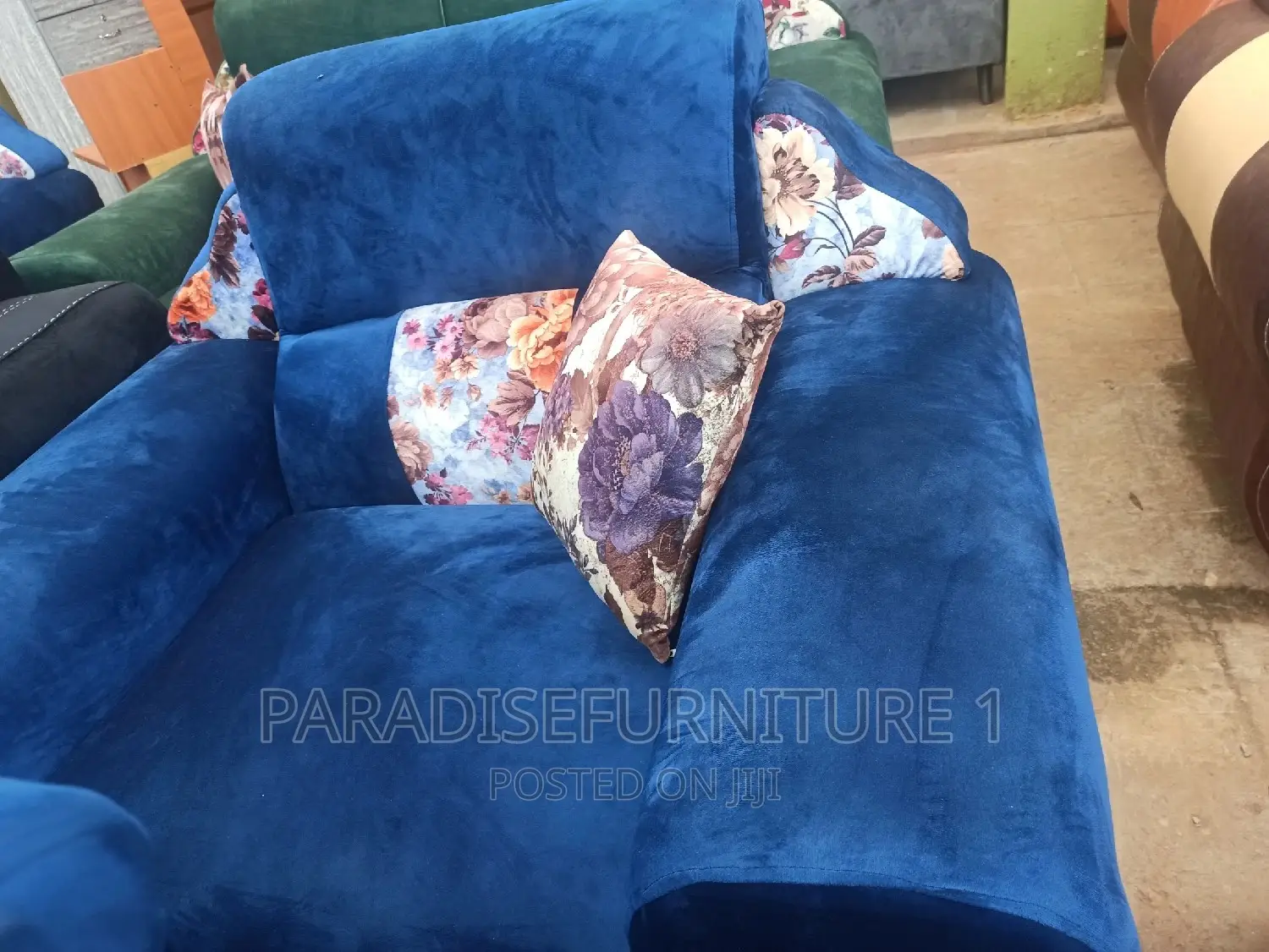 Sofa Set on Sale