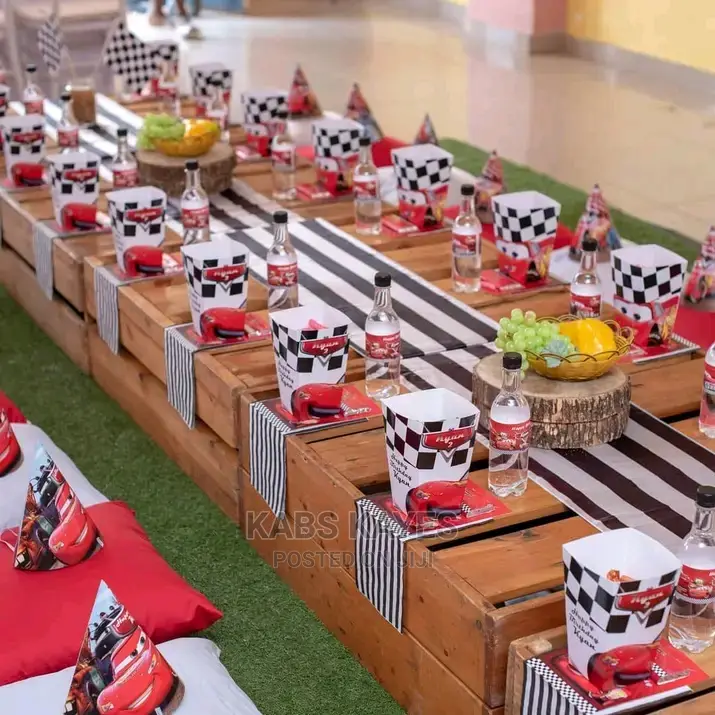 Picnic Setup With a Photobooth