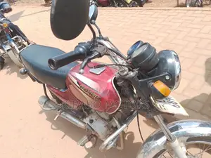 Bajaj Boxer 2007 Red