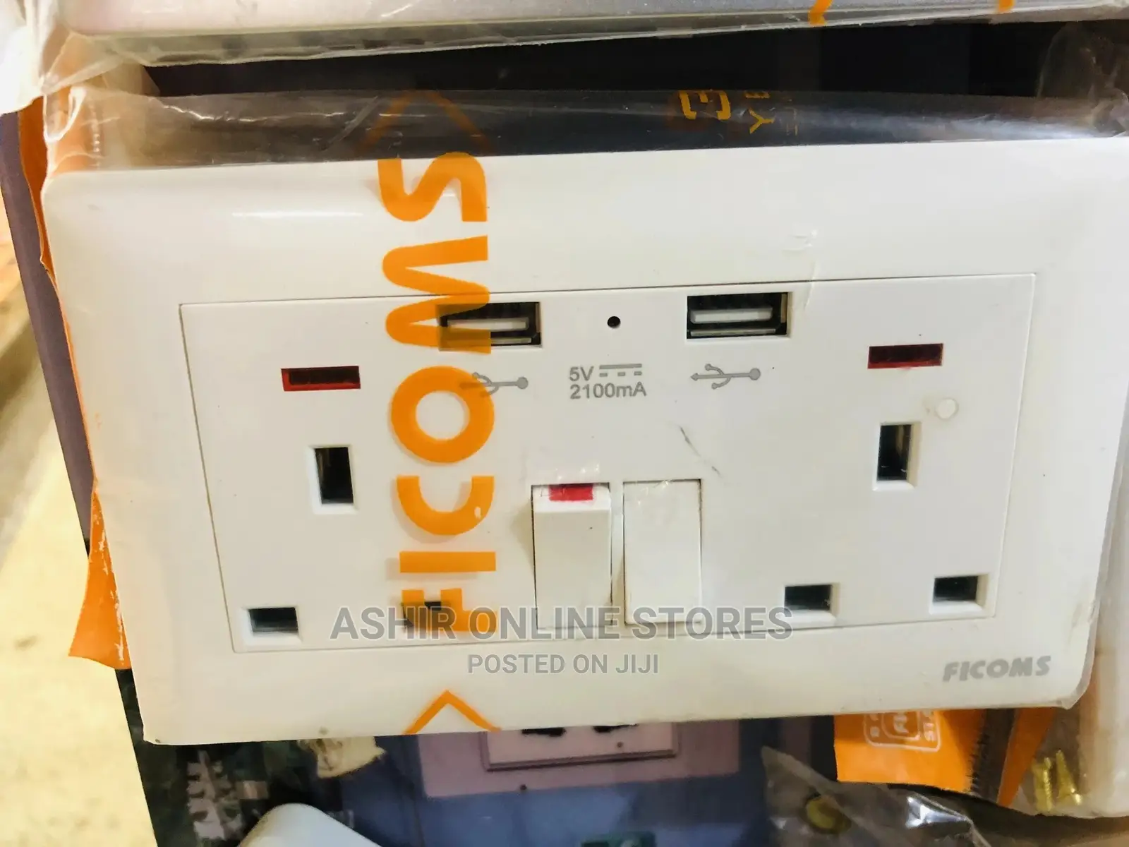 Double Socket With 2usb Pots