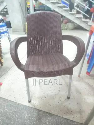 Armed Matted Chair