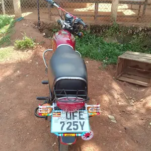 Bajaj Boxer 2022 Red