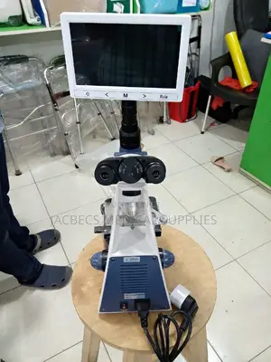 Trinocular Microscope