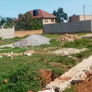 Very Prime Plot on Quicksale Here Just After Munyonyo