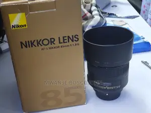 Nikon 85mm