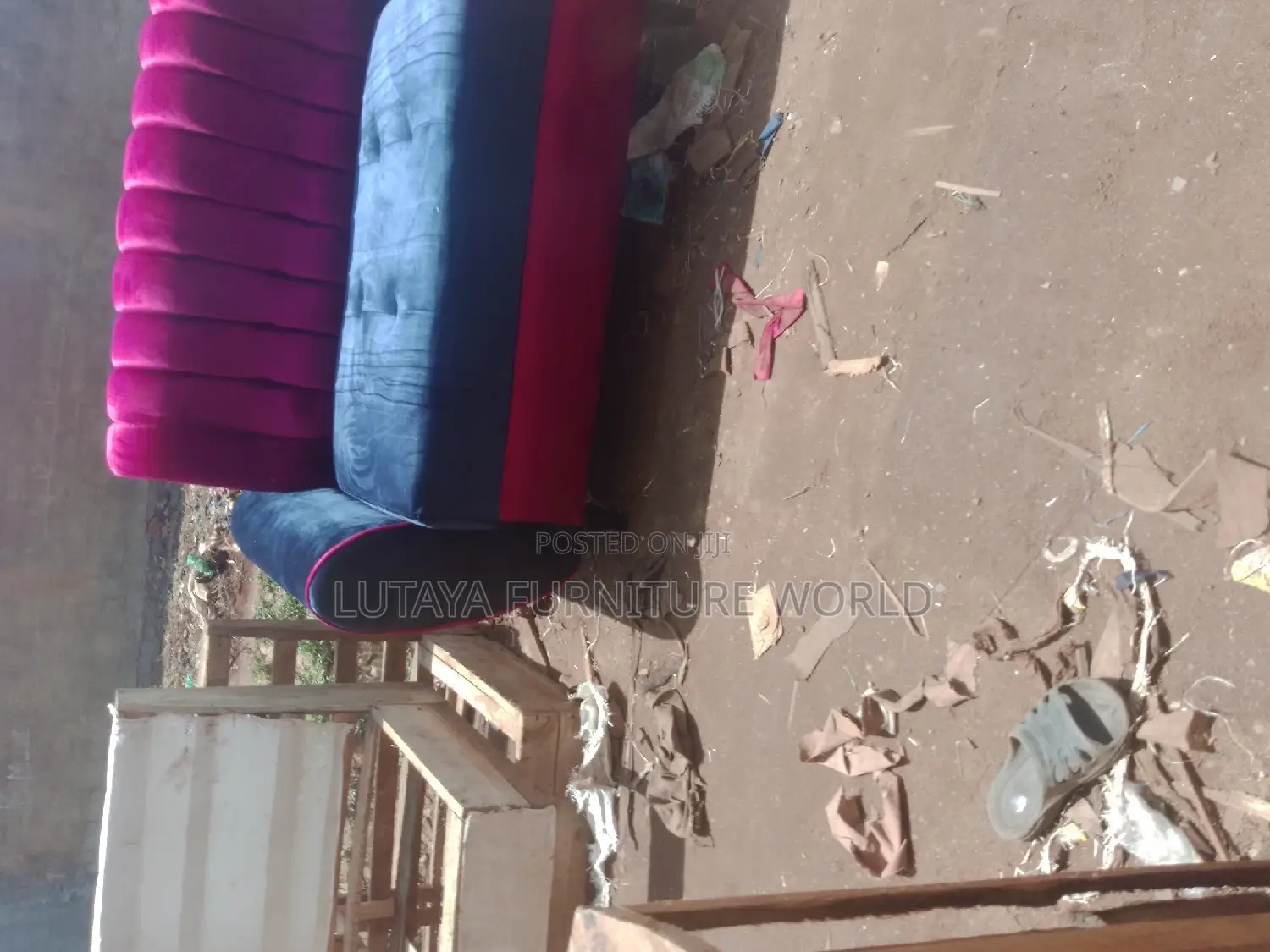 Sofas for Sale in Good Materials