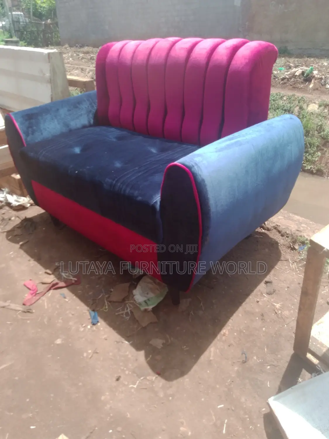 Sofas for Sale in Good Materials