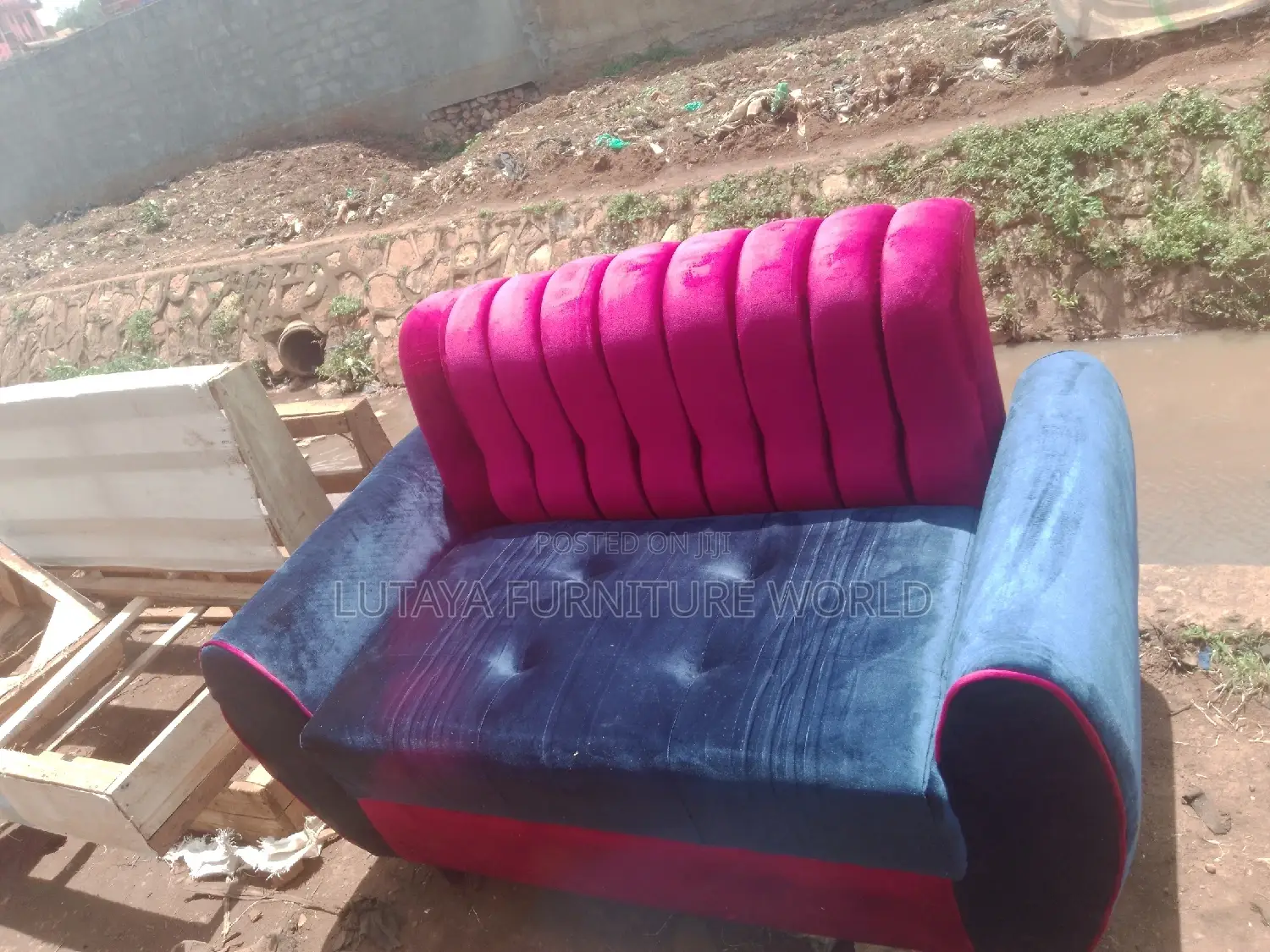 Sofas for Sale in Good Materials