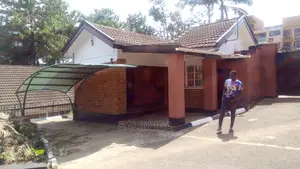 4bdrm Bungalow in Kololo Property, Central Division for Rent