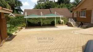 4bdrm Chalet in Kololo Property, Central Division for Rent