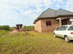 2bdrm Bungalow in Kiwenda Estate, Central Division for Sale
