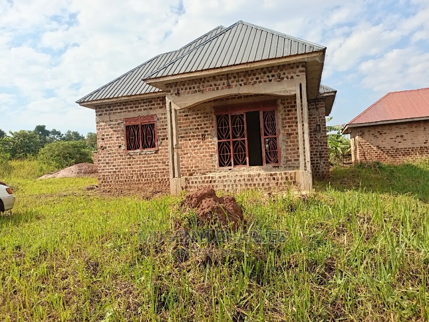 2bdrm Bungalow in Kiwenda Estate, Central Division for Sale