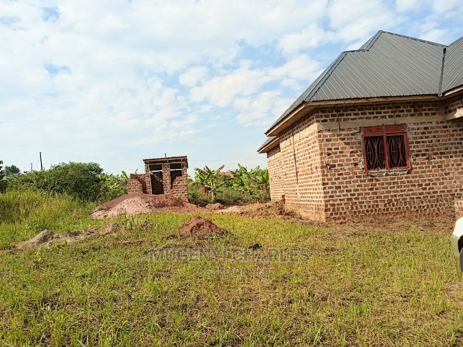 2bdrm Bungalow in Kiwenda Estate, Central Division for Sale