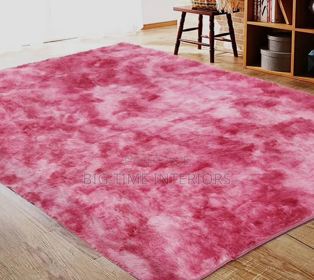 Woolen Center Carpets 1.5by 2 Meters