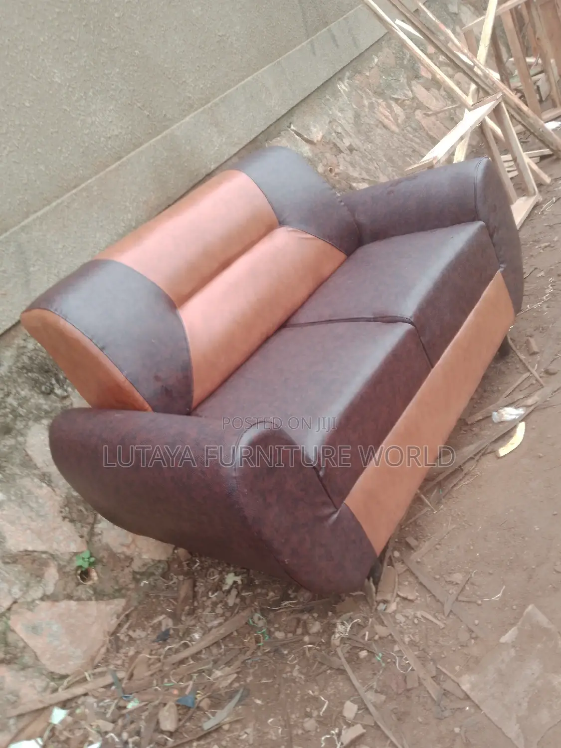 Sofas for Sale in Good Condition (Quality)(Condition)(Price)